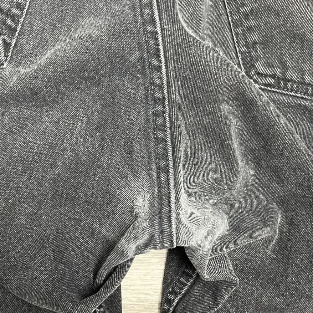 Vintage 90s Levi's 560‎ Jeans Men 36x34 Fit 32x33 Black Orange Tab Faded Denim